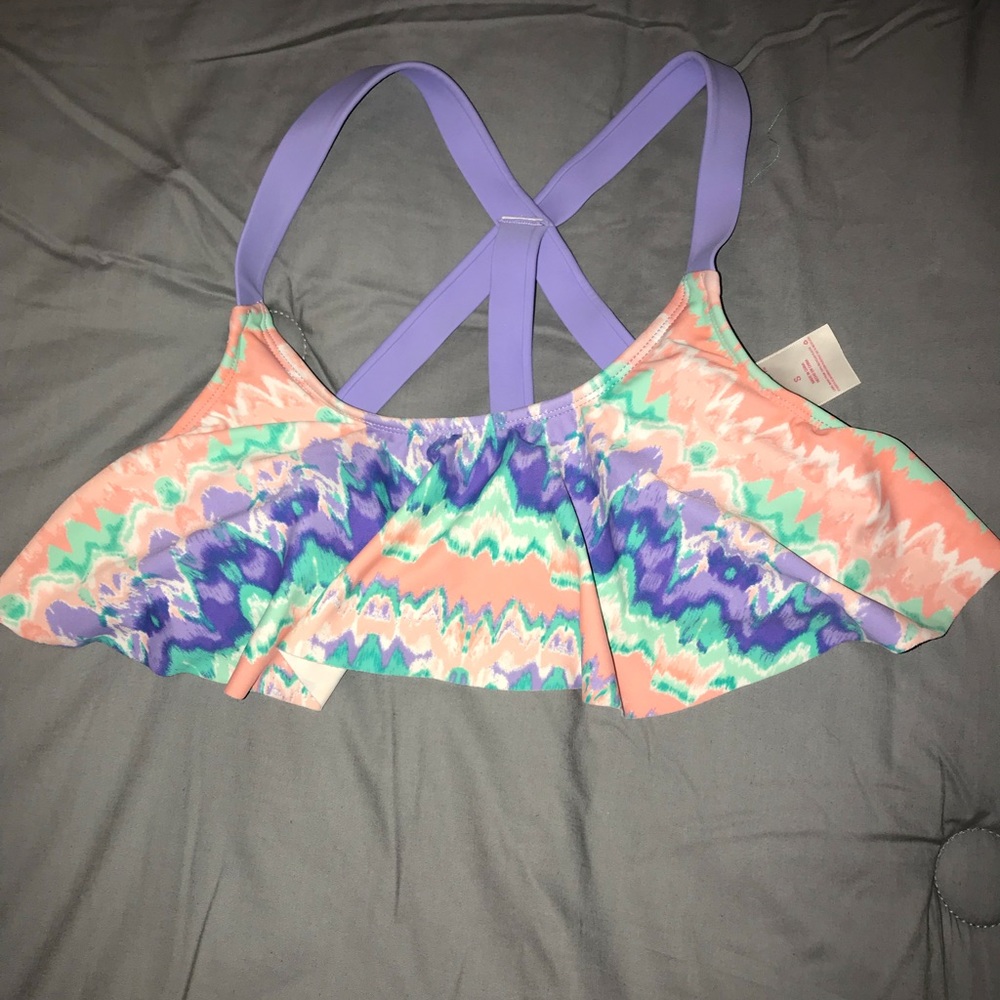 I’m selling this swimsuit top